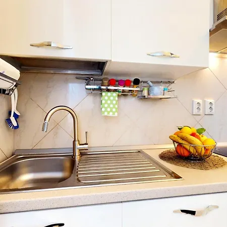 Stella- Near Center And Bacvice Apartament *